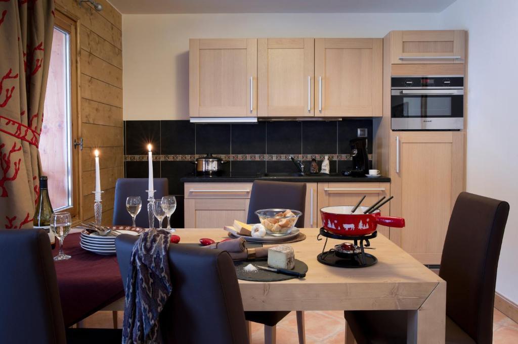 Cgh Residences & Spas Les Chalets D'Angele Châtel Zimmer foto
